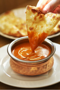 【滋賀・大津】Crown Curry & Kebab ブランチ大津京｜香るスパイスと窯焼きナンのエスニックダイニング